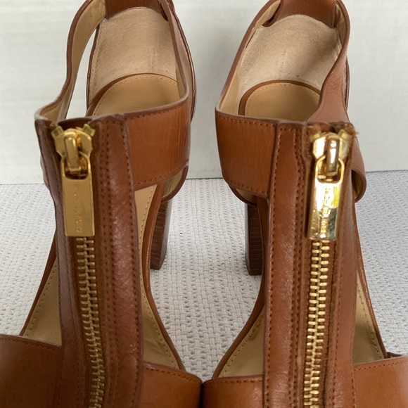 Michael Kors Brown Heeled Sandals with Gold Zipper - Picture 9 of 12